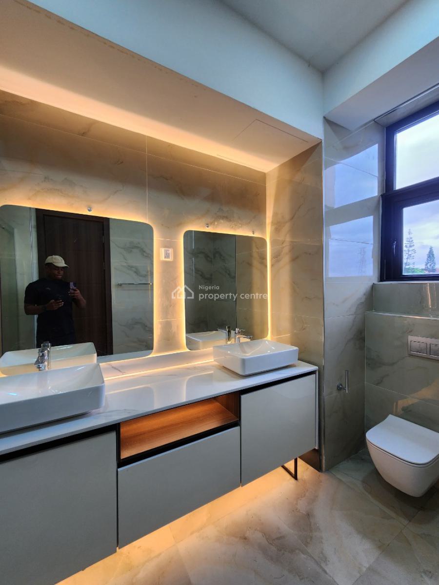 Luxury 3 Bedroom Apartment with Bq, Pool, Gym, Elevator, Lekki Phase 1, Lekki, Lagos, Flat / Apartment for Sale