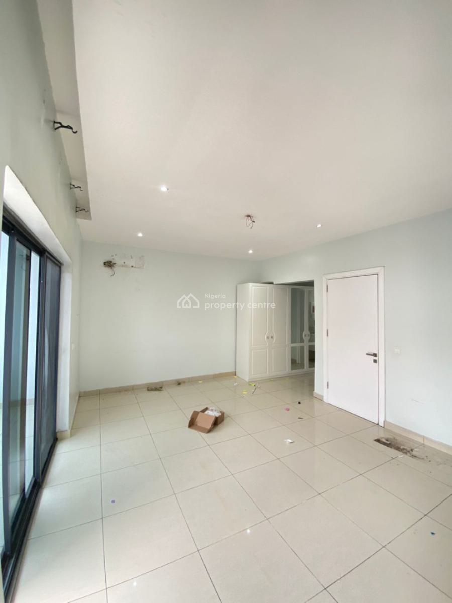 Very Spacious 4 Bedroom Terrace Duplex with a Rooftop, Off Admiralty Way, Lekki Phase 1, Lekki, Lagos, Terraced Duplex for Rent