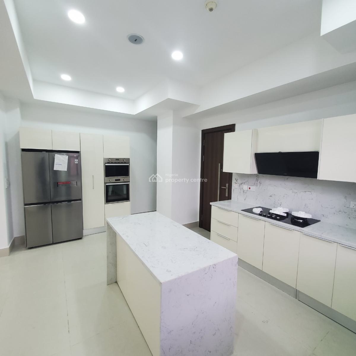 Magnificent 3bedroom Apartments, Lekki Phase 1, Lekki, Lagos, Flat / Apartment for Sale