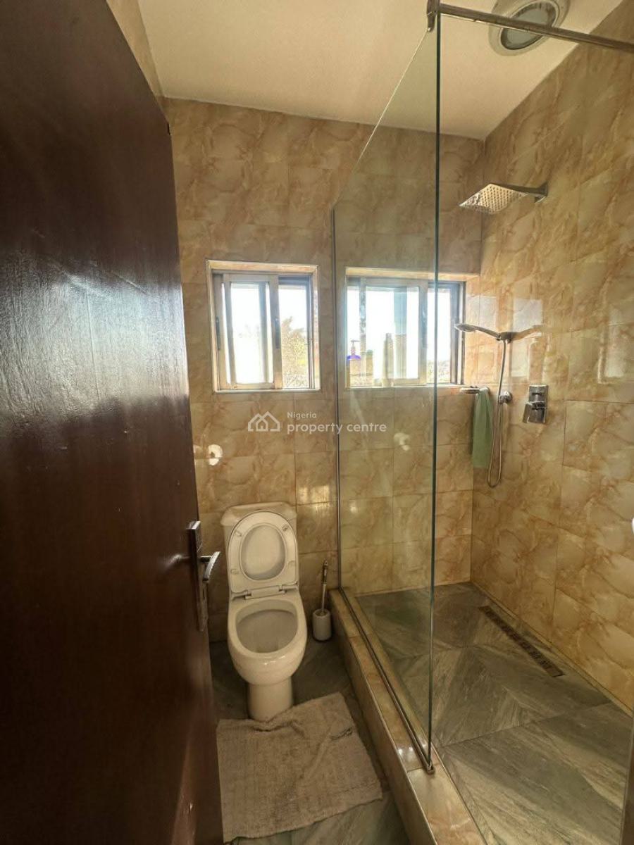 Spaciously Built 3 Bedroom Apartment, Adamu Ijeh Estate, Obalende, Ikoyi, Lagos, Flat / Apartment for Sale