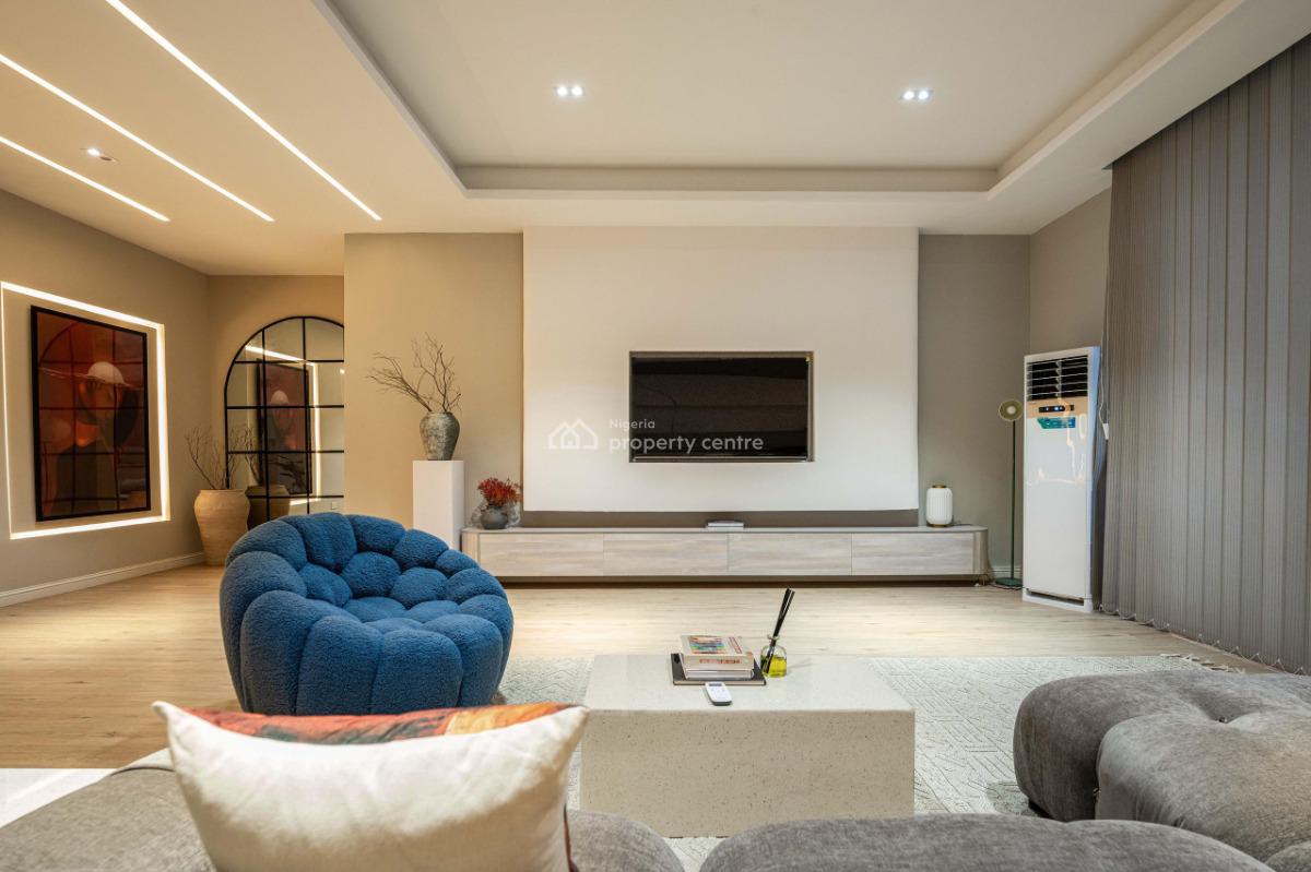 Stylish & Stunning 2 Bedroom Retreat with Pool & Shades of Cozy Living, Lekki Phase 1, Lekki, Lagos, Flat / Apartment Short Let