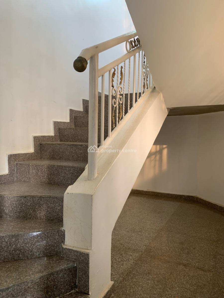 3 Bedroom Flat, Off Ibb, Maitama District, Abuja, Flat / Apartment for Rent