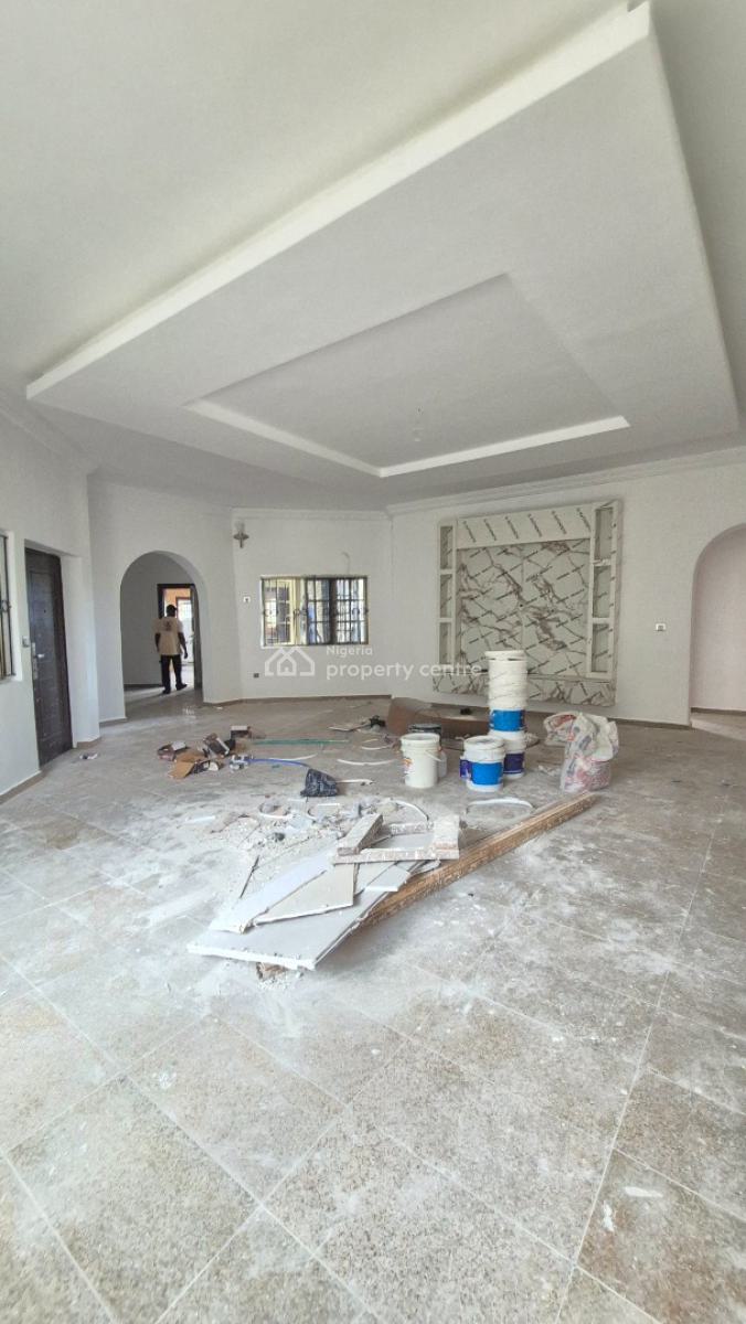 Very Spacious 3 Bedroom Flat in Gra Ikeja, Off Issac John Street Gra Ikeja, Ikeja Gra, Ikeja, Lagos, Flat / Apartment for Rent