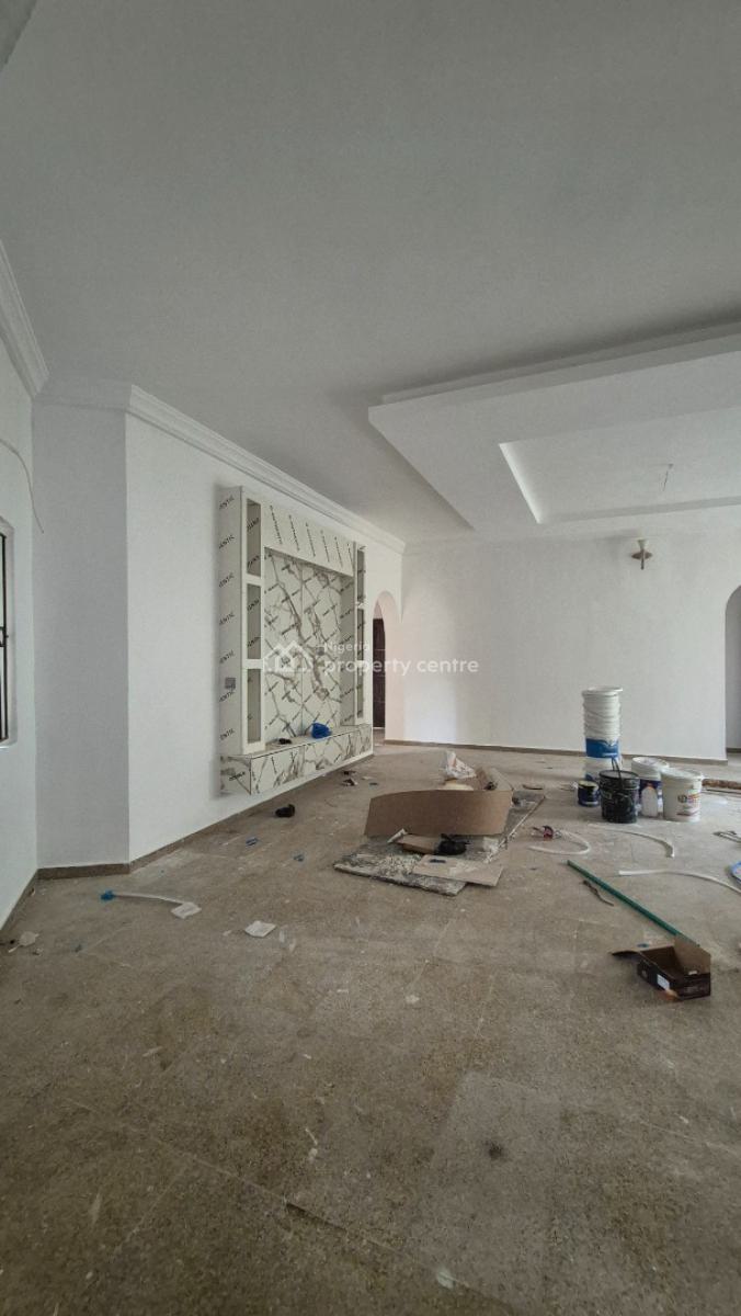 Very Spacious 3 Bedroom Flat in Gra Ikeja, Off Issac John Street Gra Ikeja, Ikeja Gra, Ikeja, Lagos, Flat / Apartment for Rent