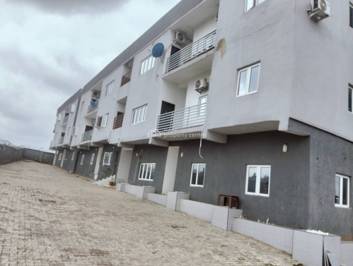 a Newly Finished & Spacious 3 Bedroom Flat with Bq on The Ground Floor, Dakibyu, Wuye, Abuja, Flat / Apartment for Rent