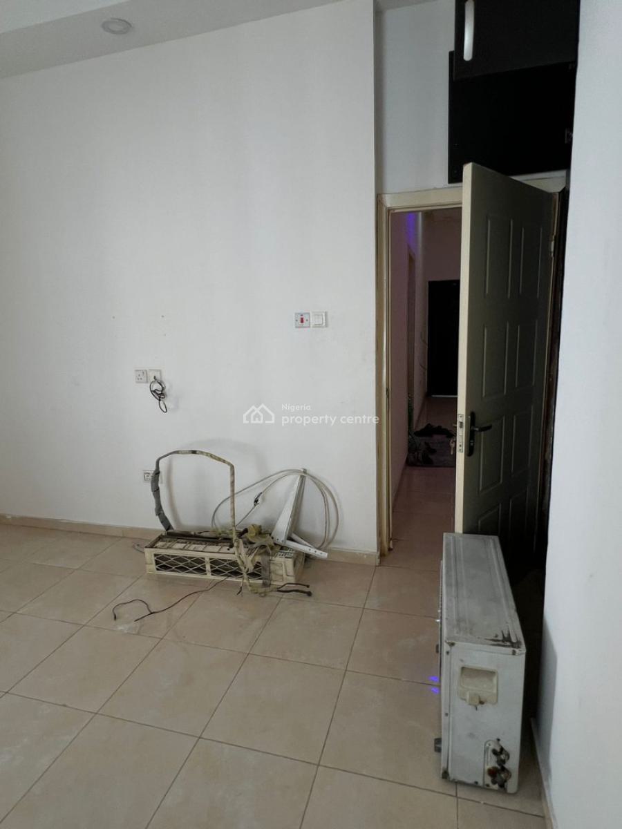 Spacious Luxury 1  Bedroom with a Lovely Fitted Open Plan Kitchenette,, Osapa, Lekki, Lagos, Mini Flat (room and Parlour) for Rent