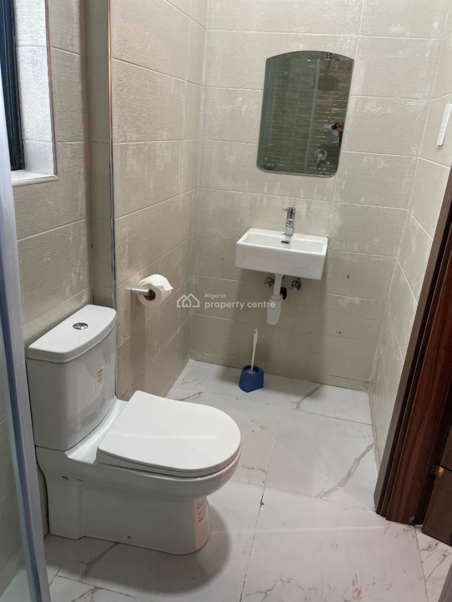 2 Bedrooms Apartment, Lekki Phase 1, Lekki, Lagos, Flat / Apartment Short Let