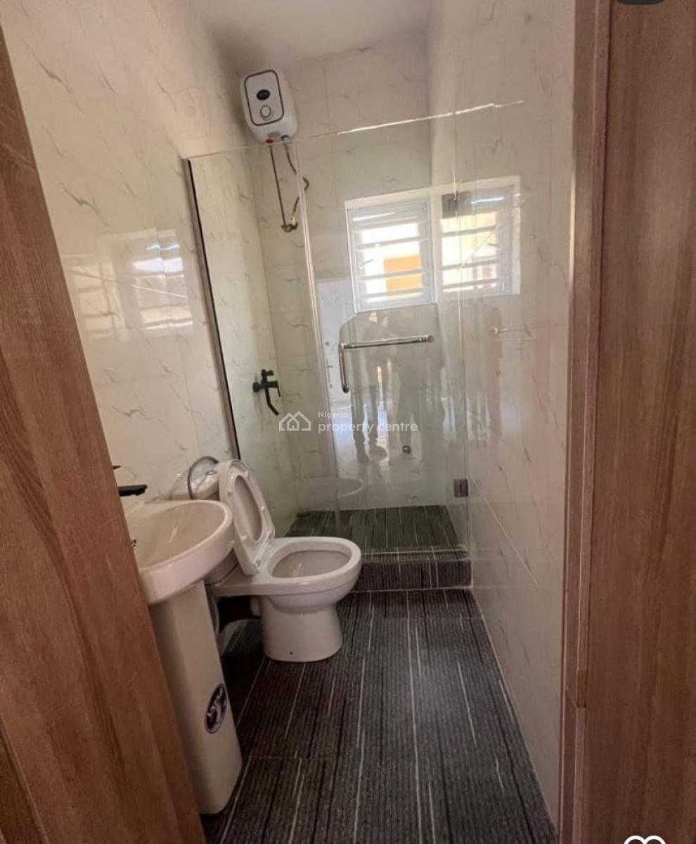 Luxury 4bedroom Semi-detached Bungalow Tastefully Finished and Clean, Bashorun Housing Estate, Akobo, Ibadan, Oyo, Semi-detached Bungalow for Sale