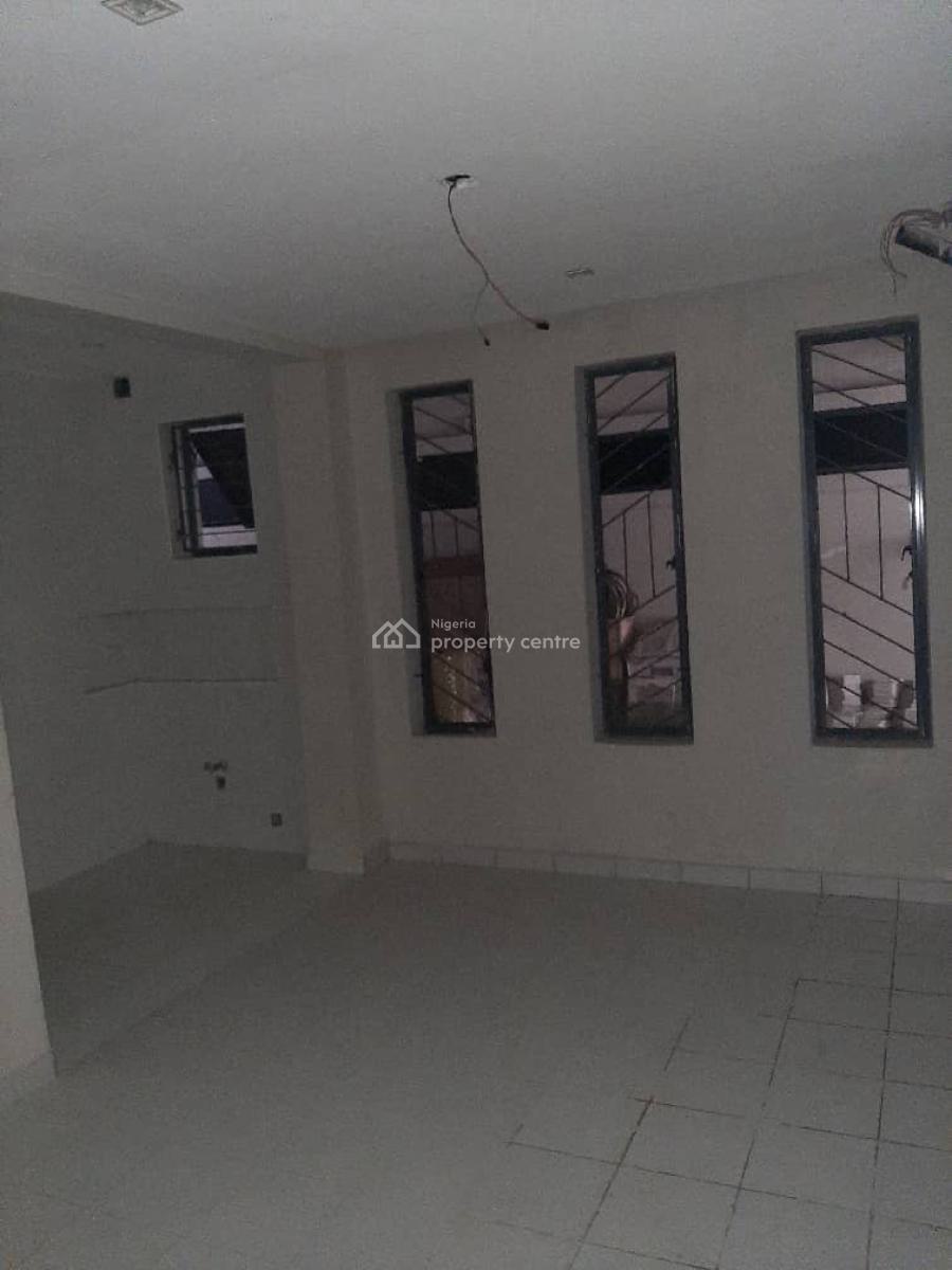 a Solid One Bedroom Apartment in a Peaceful Location, Lekki Phase 1, Lekki Phase 1, Lekki, Lagos, Mini Flat (room and Parlour) for Sale