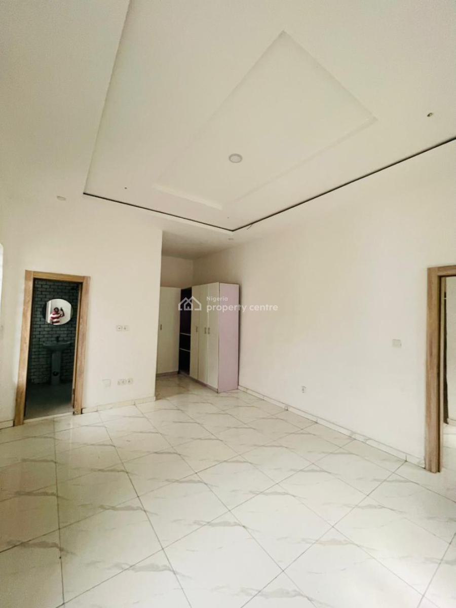 4 Bedroom Semi Detached with Bq Open Compound., Ikota, Lekki, Lagos, Semi-detached Duplex for Sale