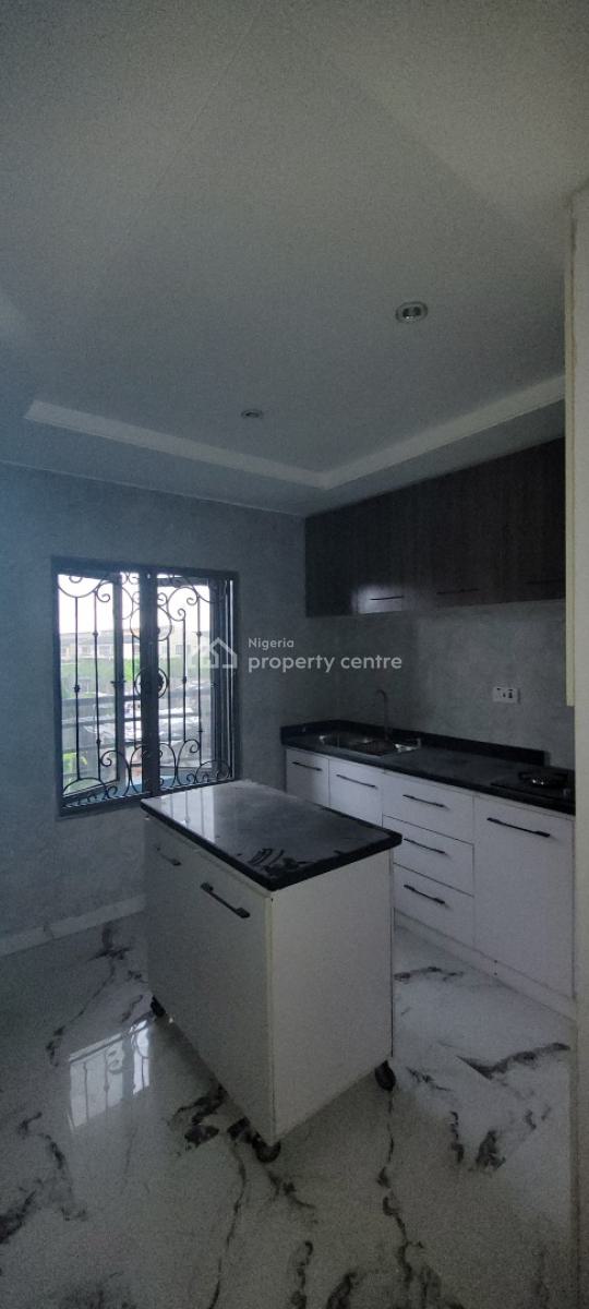 Brand New Luxury Spacious 3 Bedroom Flat, Sangotedo, Ajah, Lagos, Flat / Apartment for Rent