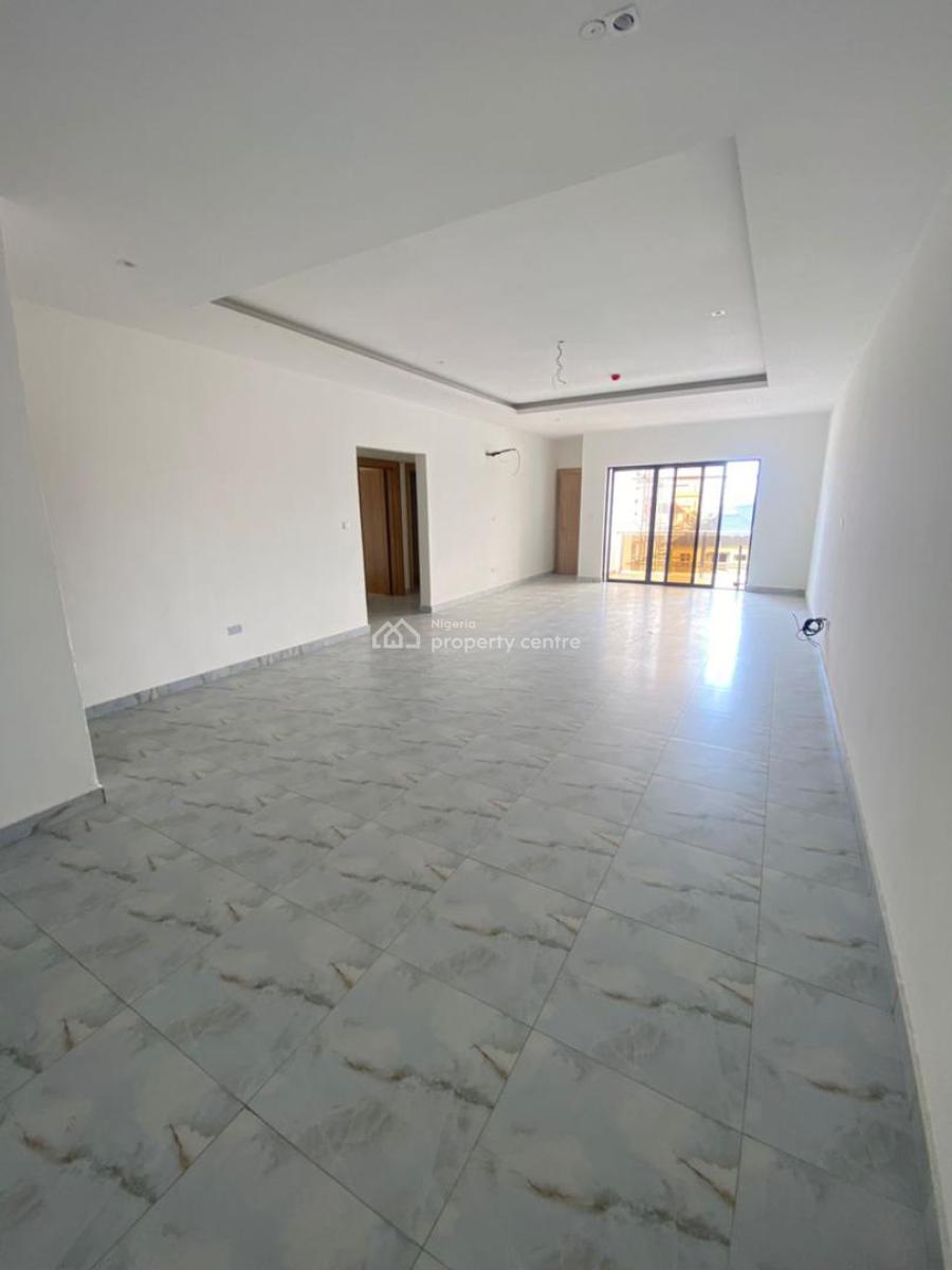 Luxury 2 Bedroom, Off Adebayo Doherty, Lekki Phase 1, Lekki, Lagos, Flat / Apartment for Rent