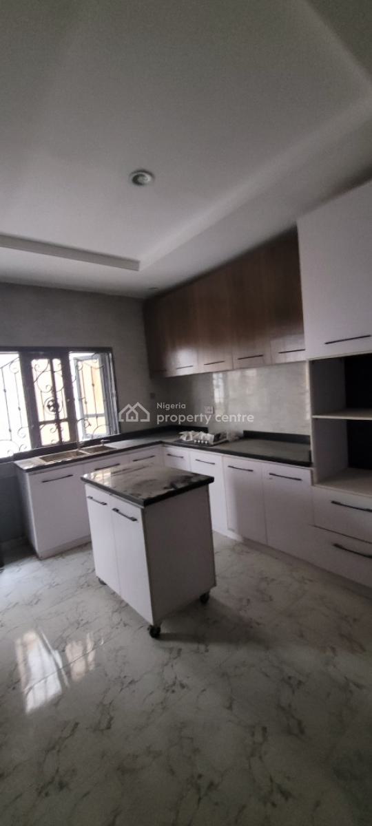 Brand New Spacious  2 Bedroom, Sangotedo, Ajah, Lagos, Flat / Apartment for Rent