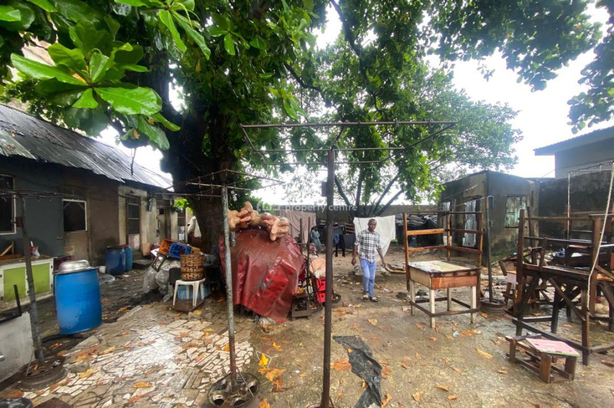 Demolishable Colonial-style Bungalow on 870sqm, Obalende, Lagos Island, Lagos, Commercial Land for Sale