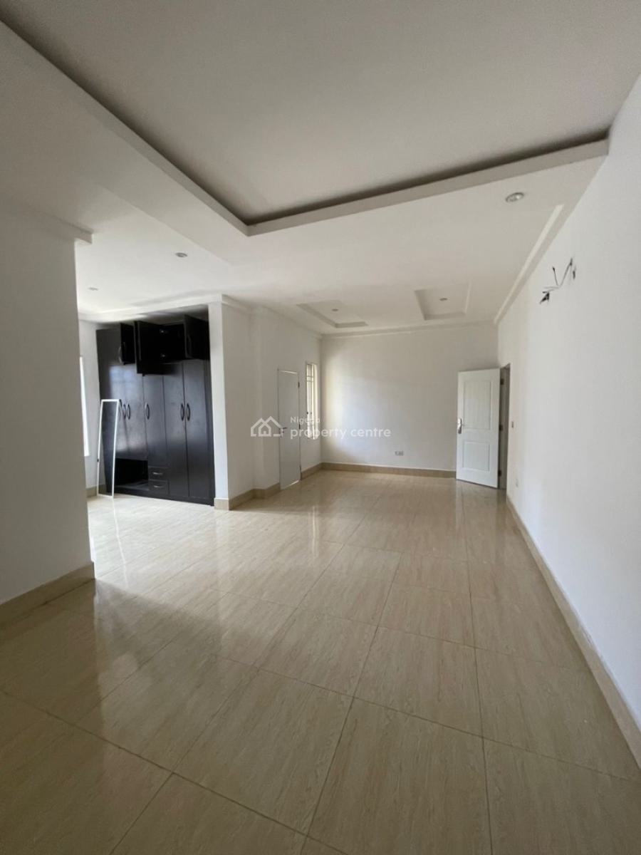 4 Bedroom Terrace Duplex and a Bq, Guzape District, Abuja, Terraced Duplex for Sale