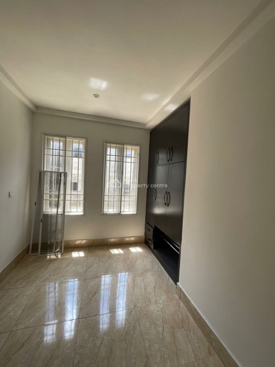 4 Bedroom Terrace Duplex and a Bq, Guzape District, Abuja, Terraced Duplex for Sale