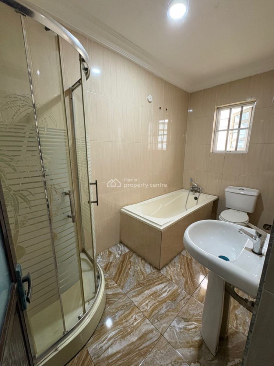 Beautiful and Well Spacious Master Bedroom (shared Apartment), Mobile Road, Ilaje, Ajah, Lagos, Self Contain (single Rooms) for Rent