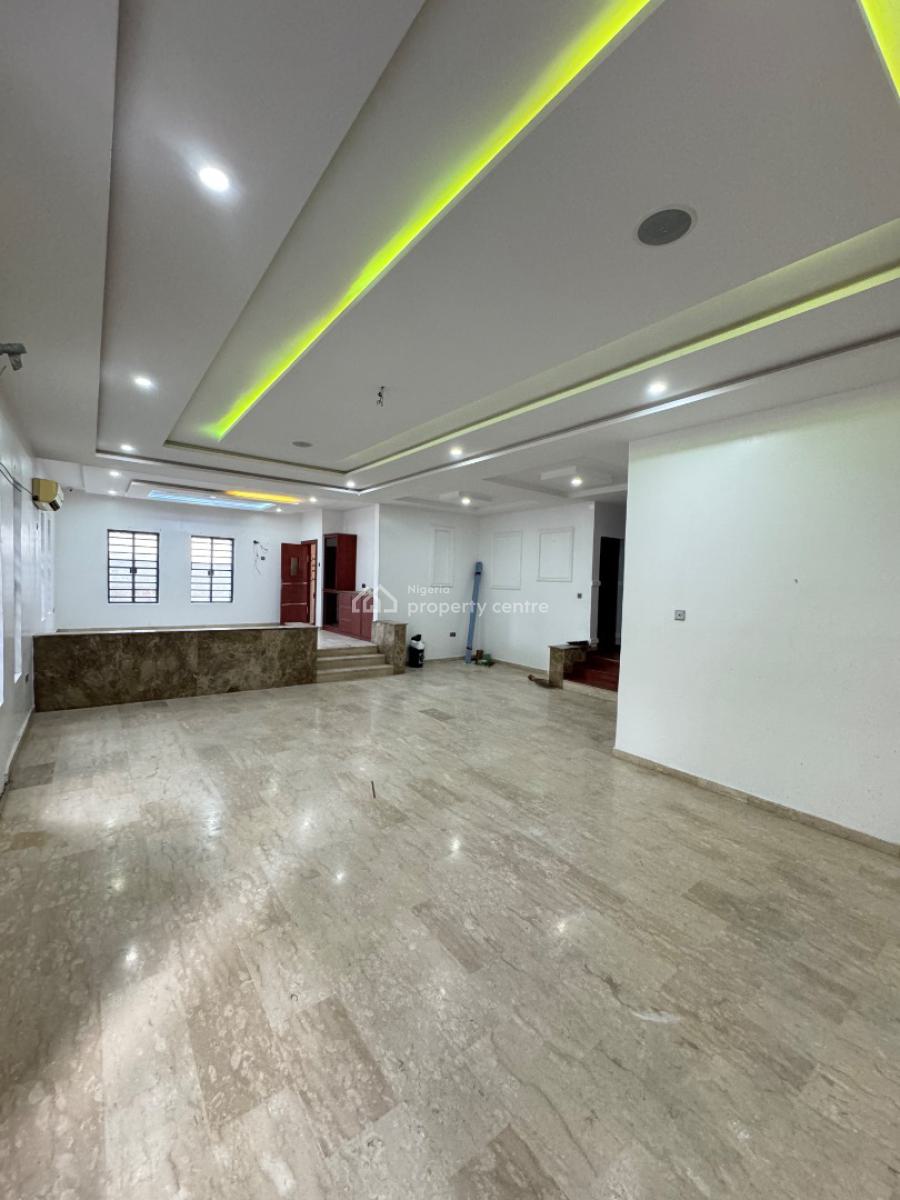 Spacious 5 Bedroom Fully Detached House with Bq, Vgc, Lekki, Lagos, Detached Duplex for Sale
