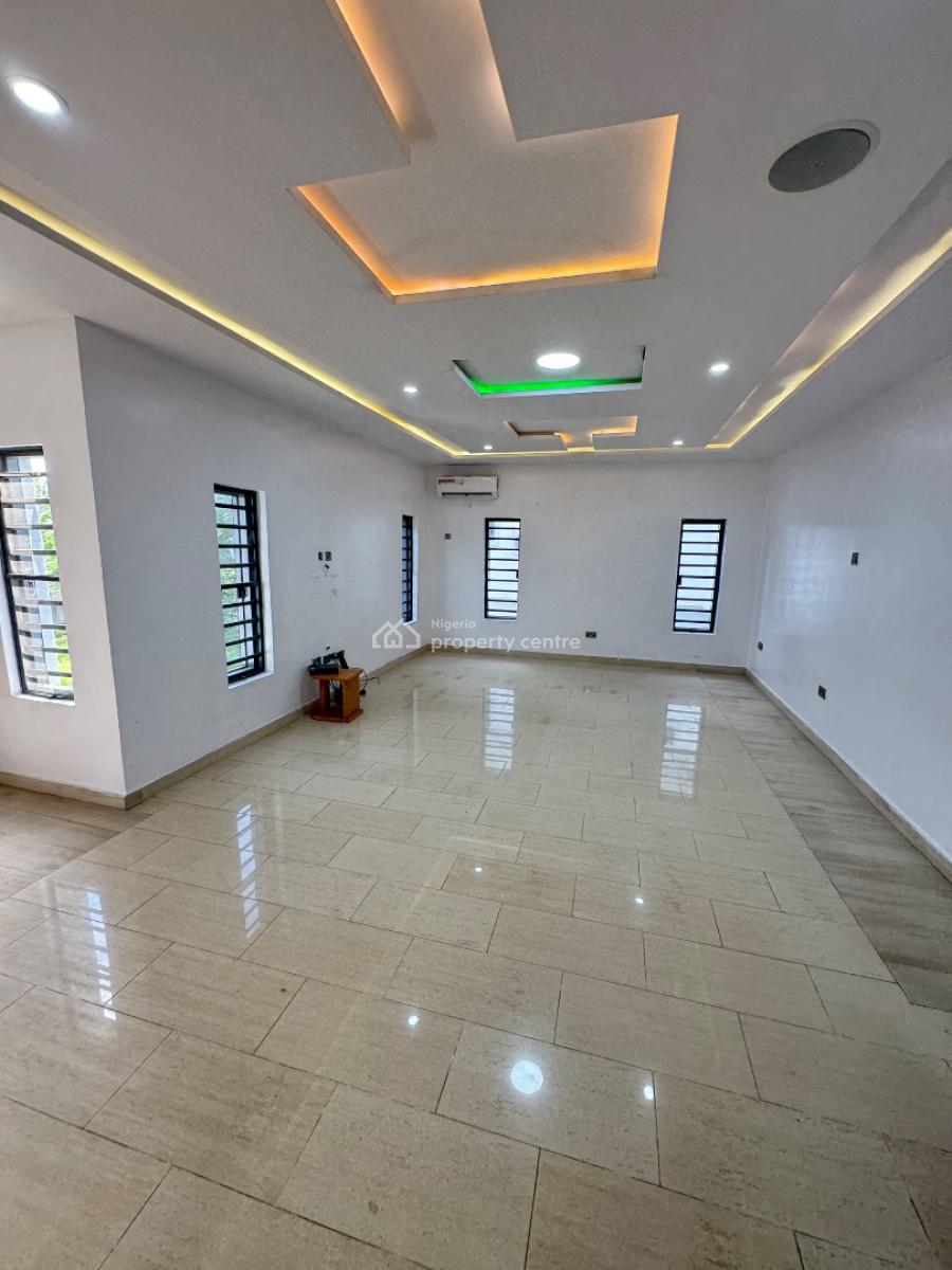 Spacious 5 Bedroom Fully Detached House with Bq, Vgc, Lekki, Lagos, Detached Duplex for Sale