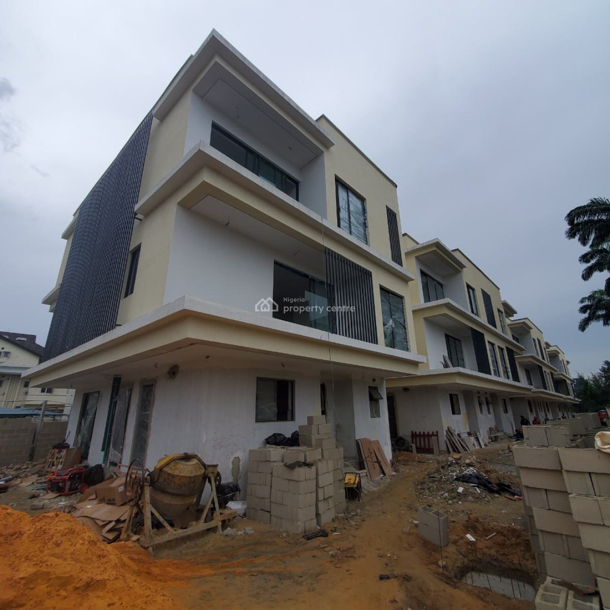 Magnificent 5bedroom Duplex Within a Serene Neighborhood Bq,pool, Ikoyi, Lagos, House for Sale