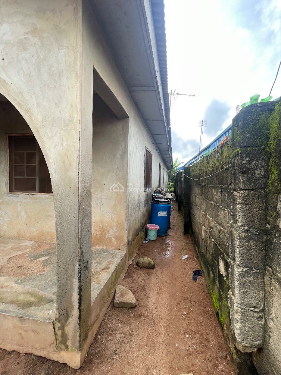 Distress Blocks of Flat at Oshin, Ayobo, Oshin, Ayobo, Ayobo, Lagos, Block of Flats for Sale