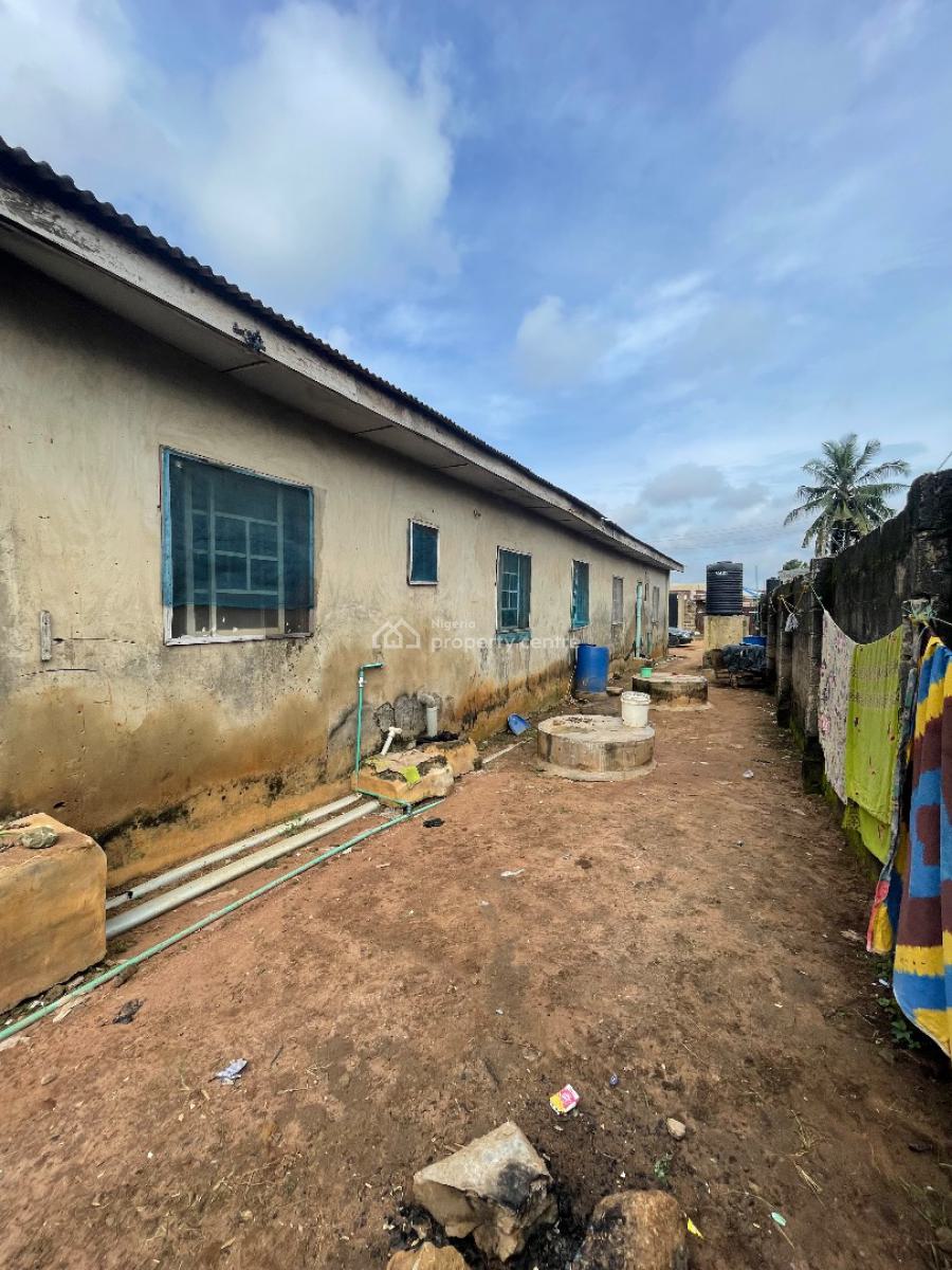 Distress Blocks of Flat at Oshin, Ayobo, Oshin, Ayobo, Ayobo, Lagos, Block of Flats for Sale