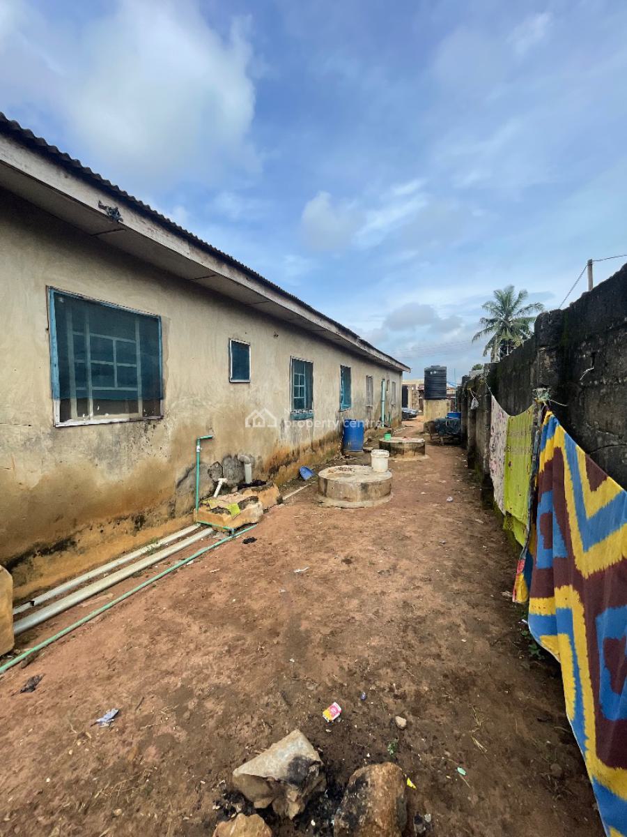 Distress Blocks of Flat at Oshin, Ayobo, Oshin, Ayobo, Ayobo, Lagos, Block of Flats for Sale