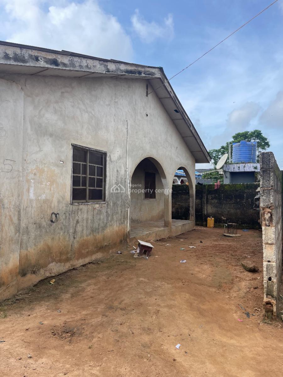 Distress Blocks of Flat at Oshin, Ayobo, Oshin, Ayobo, Ayobo, Lagos, Block of Flats for Sale