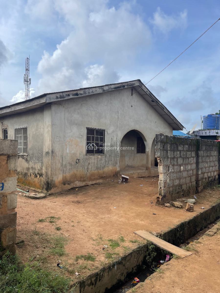 Distress Blocks of Flat at Oshin, Ayobo, Oshin, Ayobo, Ayobo, Lagos, Block of Flats for Sale