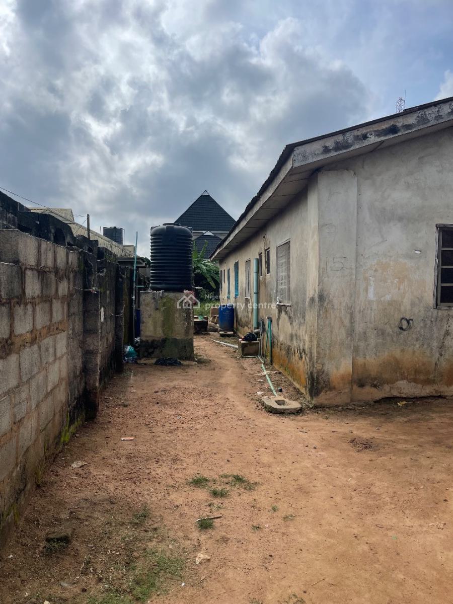 Distress Blocks of Flat at Oshin, Ayobo, Oshin, Ayobo, Ayobo, Lagos, Block of Flats for Sale
