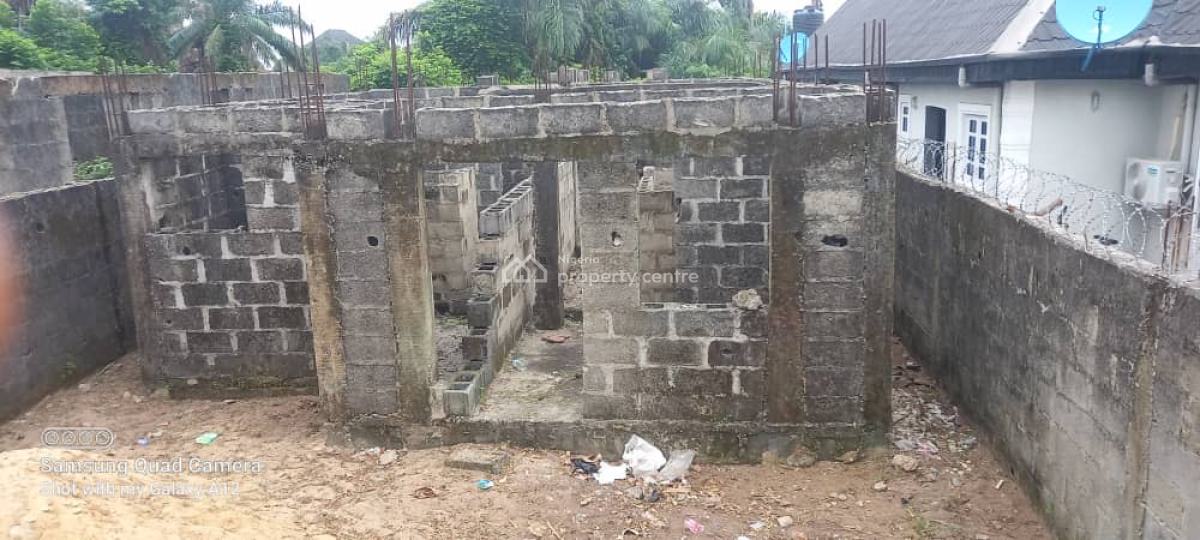 Property with a Full Potential, Bayeku, Ikorodu, Lagos, House for Sale