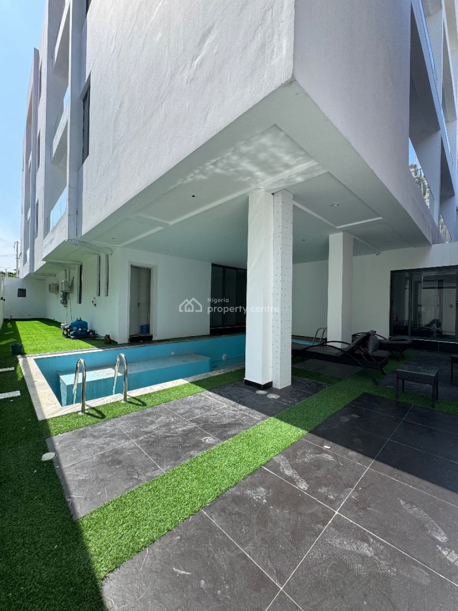 Well Built 2bedroom Apartment, Lekki Phase 1, Lekki, Lagos, Flat / Apartment for Sale
