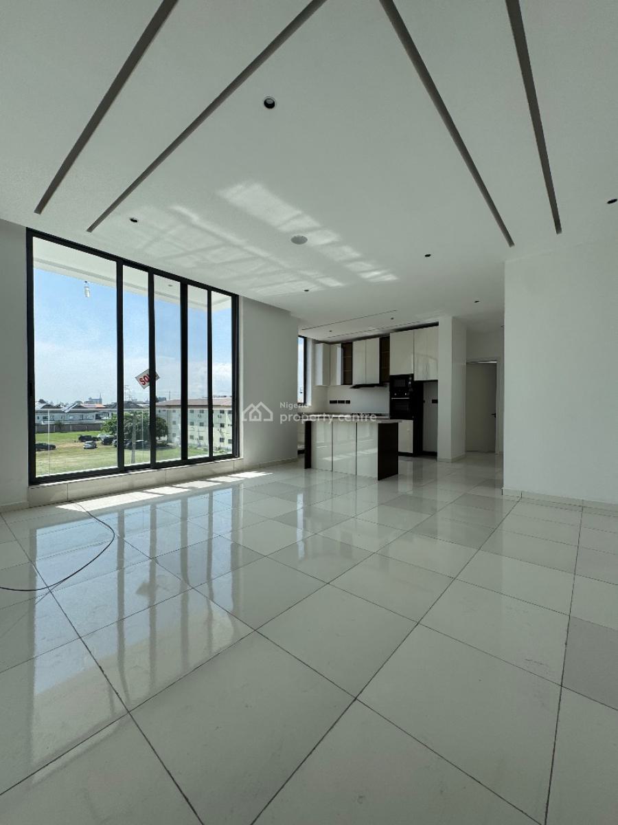 Well Built 2bedroom Apartment, Lekki Phase 1, Lekki, Lagos, Flat / Apartment for Sale