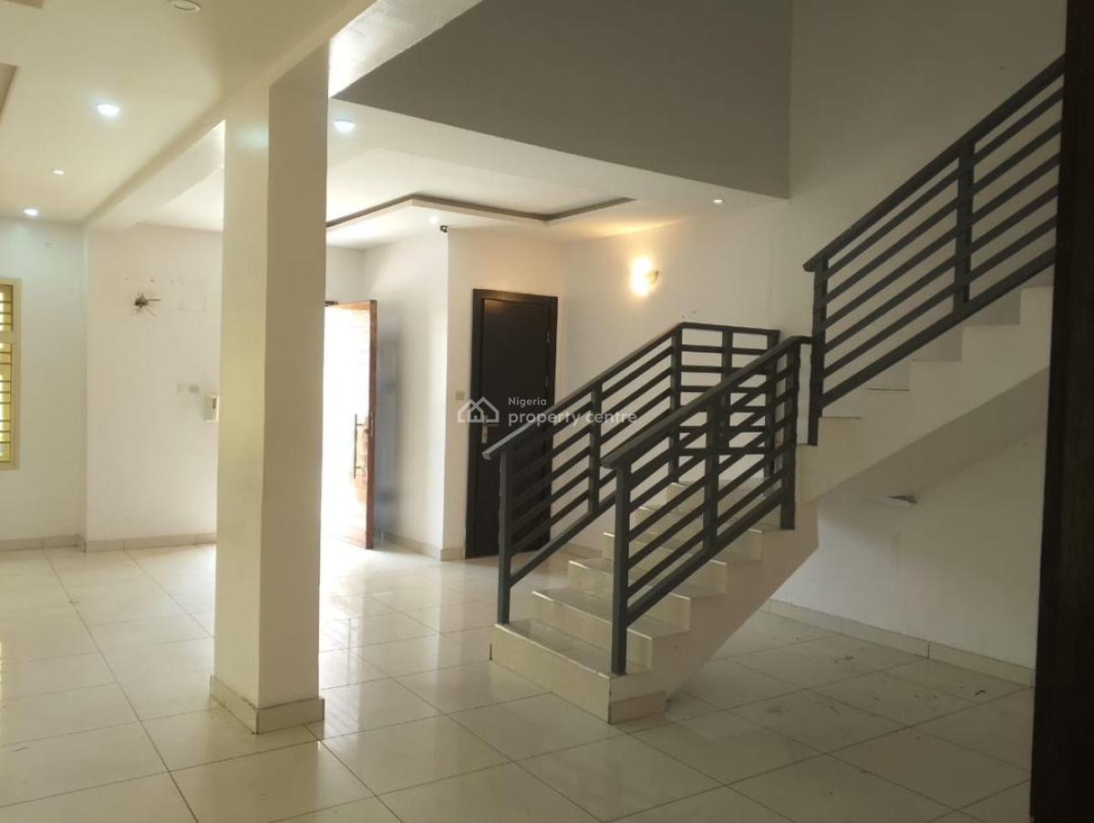 4bedroom Serviced Maisonette & Pool, Admiralty , Lekki Phase 1, Lekki, Lagos, House for Rent