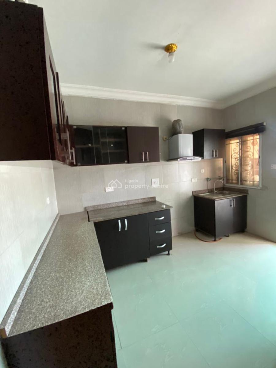 4bedrooms Bungalow Terrace, Orchid, Lekki, Lagos, Terraced Bungalow for Sale