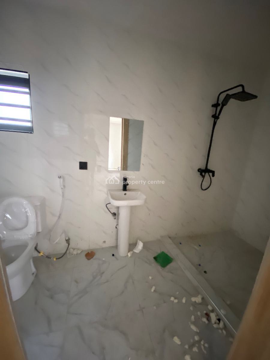 Spacious Newly Built 3bedroom Flat, By Blenco Supermarket Before Shop Rite, Sangotedo, Ajah, Lagos, Flat / Apartment for Rent