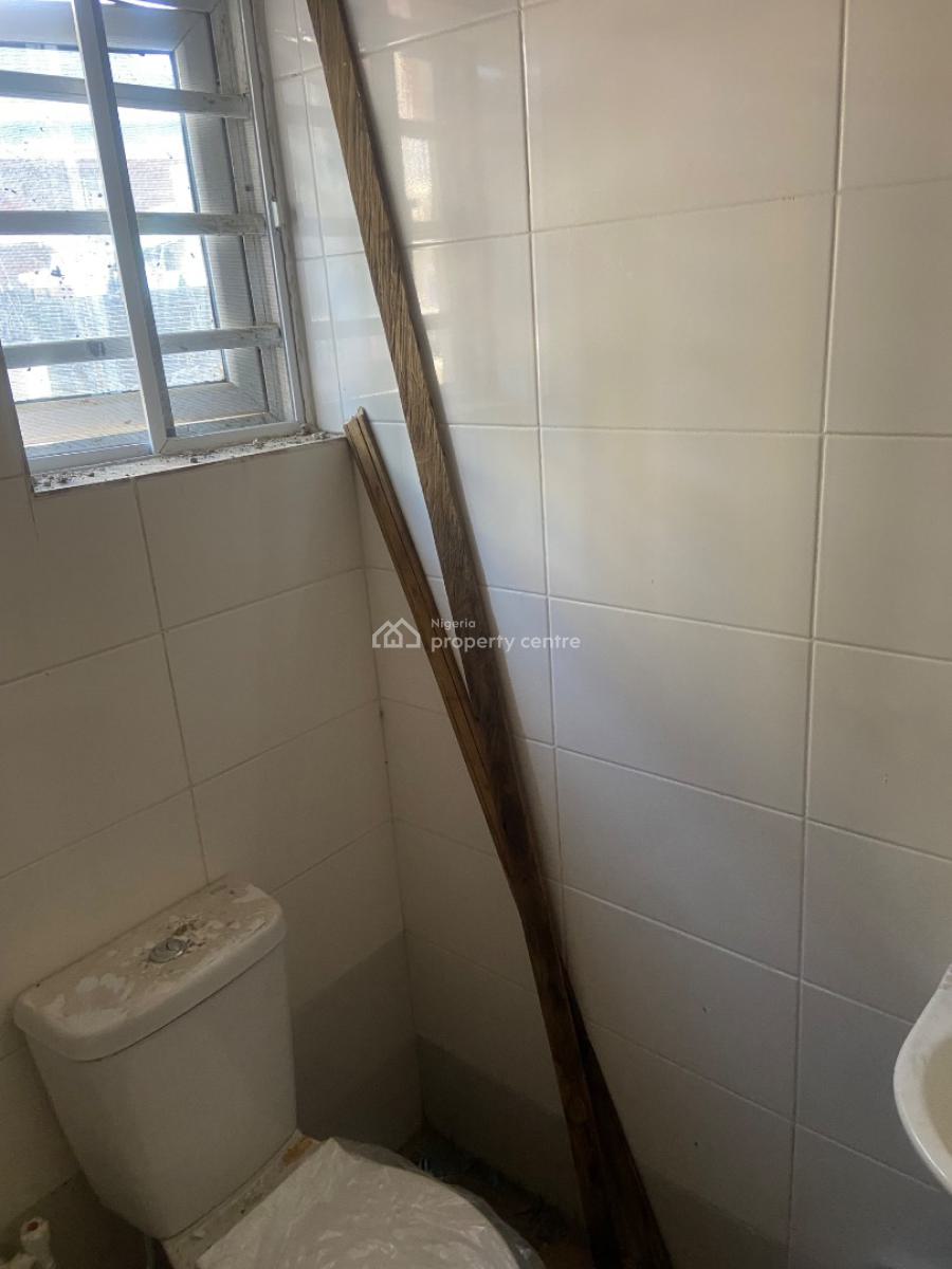 Relatively New Mini Flat in Good Condition and Space, Pedro Road, Pedro, Gbagada, Lagos, Mini Flat (room and Parlour) for Rent