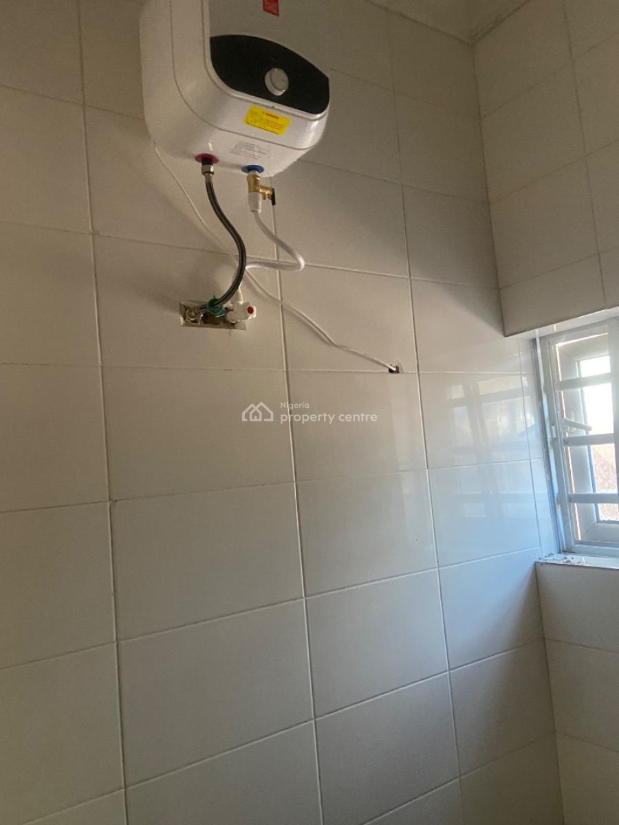 Relatively New Mini Flat in Good Condition and Space, Pedro Road, Pedro, Gbagada, Lagos, Mini Flat (room and Parlour) for Rent
