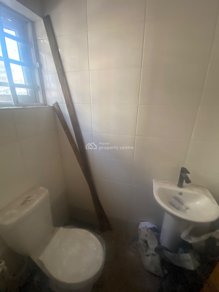 Relatively New Mini Flat in Good Condition and Space, Pedro Road, Pedro, Gbagada, Lagos, Mini Flat (room and Parlour) for Rent