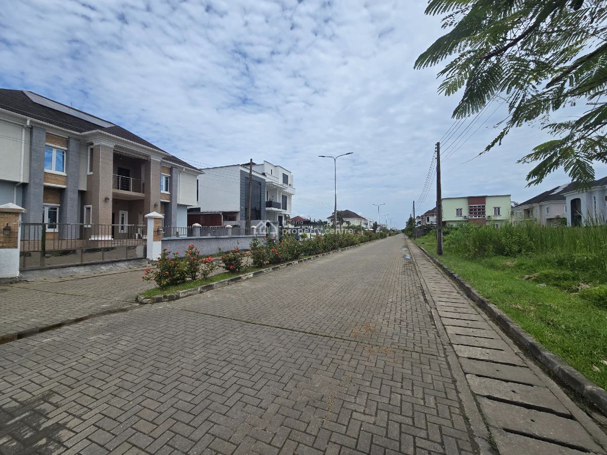 Well Located Land Measuring Approximately 1,000 Square Metres, Fountain Springville Estate, Monastery Road, Ajah, Lagos, Residential Land for Sale