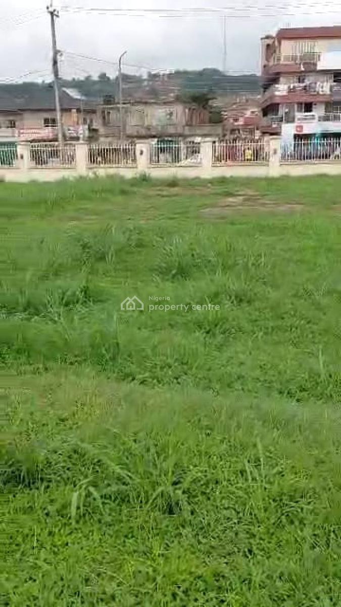 About 1000sqm Bareland, Adamasingba-mokola Road, Ibadan, Oyo, Mixed-use Land for Rent