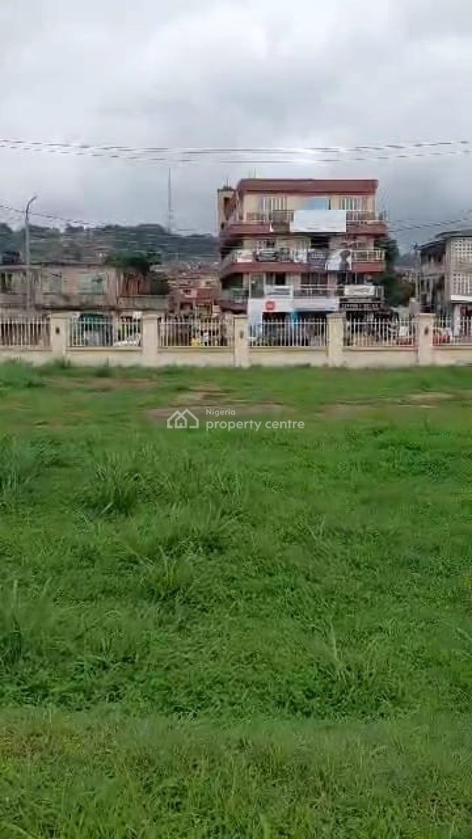 About 1000sqm Bareland, Adamasingba-mokola Road, Ibadan, Oyo, Mixed-use Land for Rent