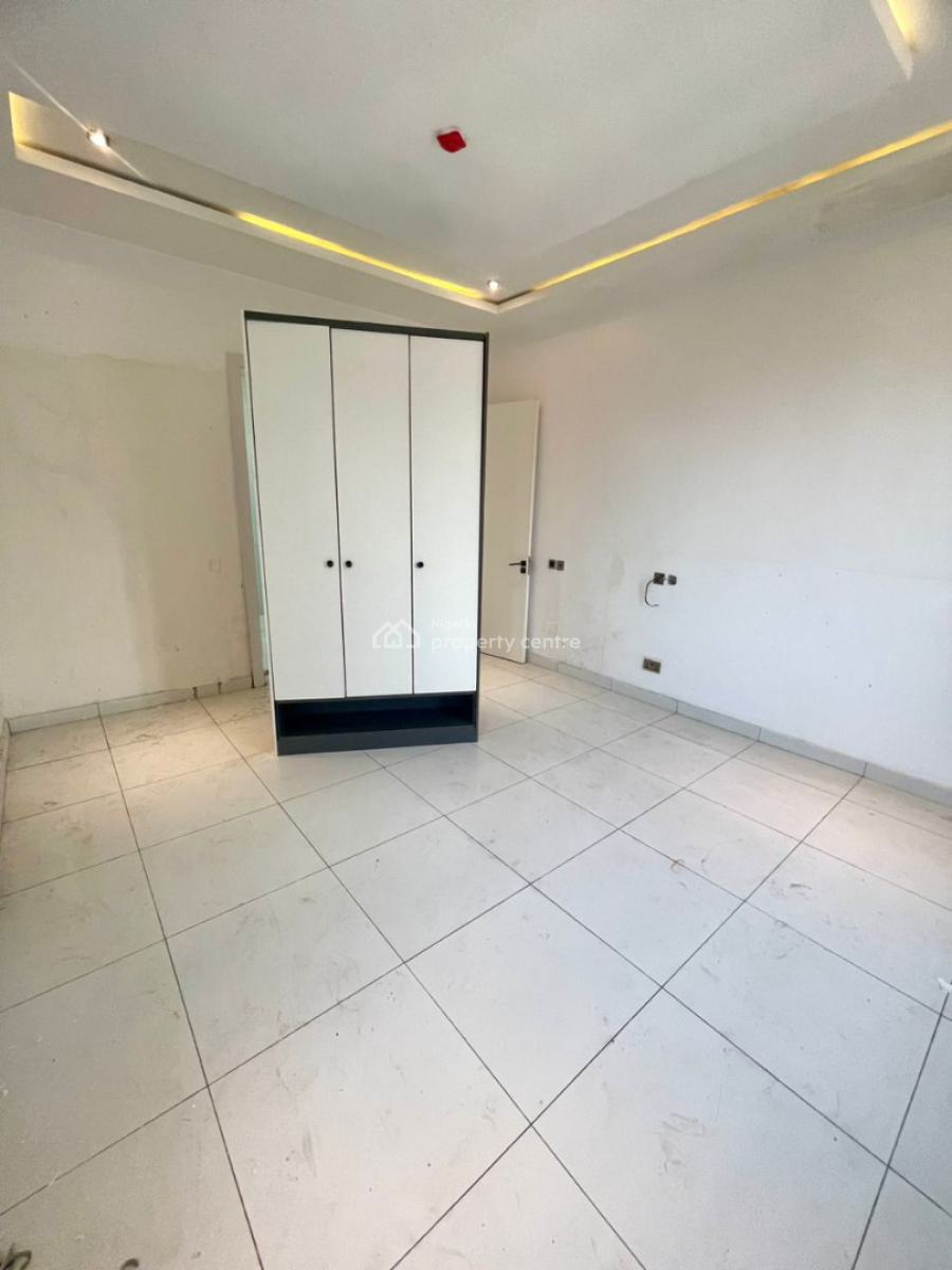 Serviced 1 Bedroom Apartment, Lekki Phase 1, Lekki, Lagos, Flat / Apartment for Rent