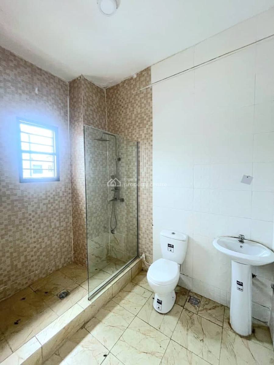 Well Maintained 2 Bedrooms Apartment, Ikate Elegushi, Lekki, Lagos, Flat / Apartment for Rent