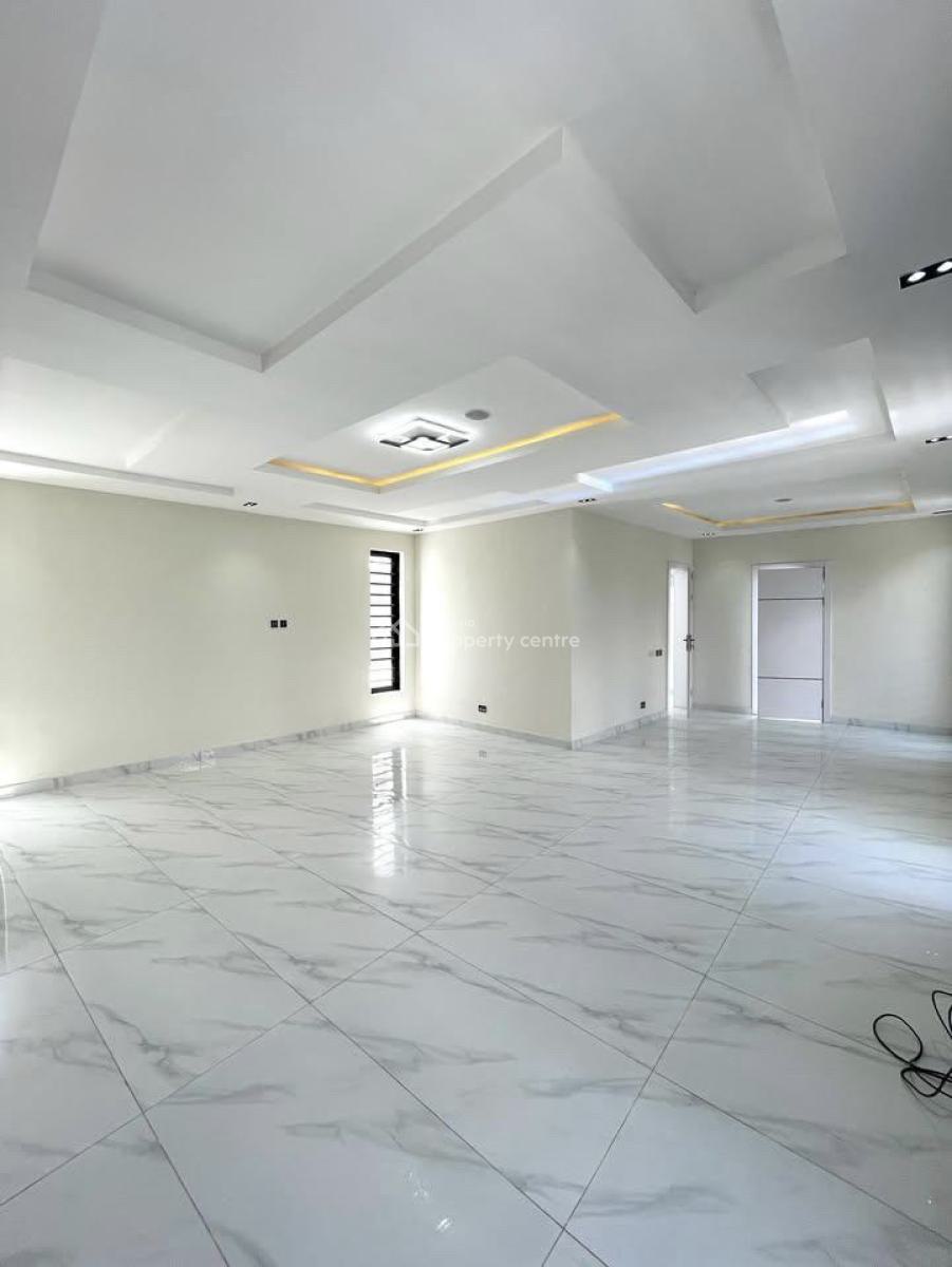 Spacious 5 Bedroom Fully Detached House with Pool, Ologolo, Lekki, Lagos, Detached Duplex for Sale
