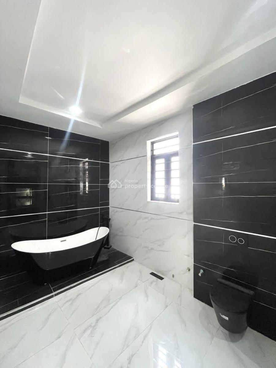 Spacious 5 Bedroom Fully Detached House with Pool, Ologolo, Lekki, Lagos, Detached Duplex for Sale