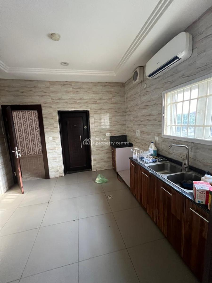 Spacious and Clean 2 Bedroom Apartment, Katampe Extension, Katampe, Abuja, Flat / Apartment for Rent