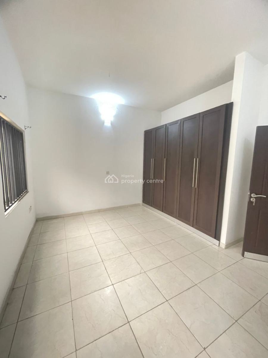 3 Bedroom Apartment, Lekki Phase 1, Lekki, Lagos, Flat / Apartment for Rent