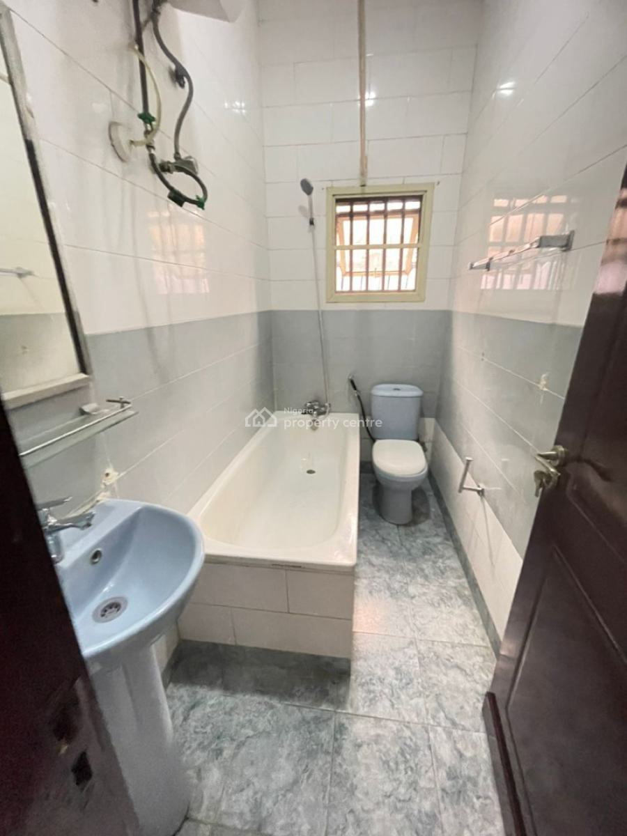 3 Bedroom Apartment, Lekki Phase 1, Lekki, Lagos, Flat / Apartment for Rent