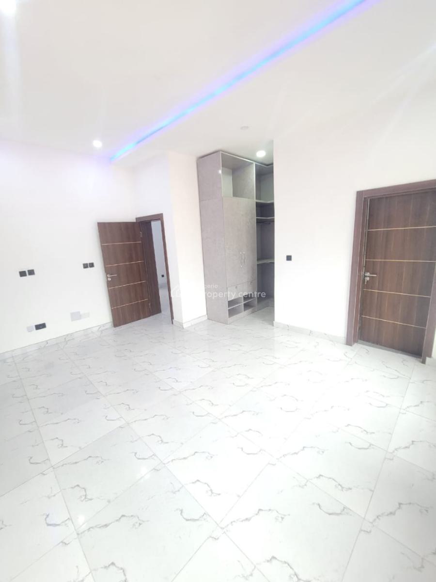 Massive and Beautiful 4bedroom Flat, Mobile Road, Ajah, Lagos, Terraced Duplex for Rent